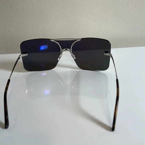 Cartier Women’s Panther Sunglasses - Picture 8 of 16